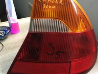 Lampa dreapta spate Chrysler 300M