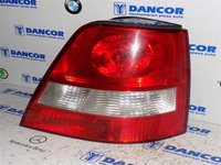 LAMPA DREAPTA SPATE KIA SORENTO-I SUV fabricatie 2002-2009 , 3 buc. / 92402-3E010