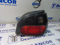 LAMPA DREAPTA SPATE RENAULT MEGANE 1 - COD 7701 040 646