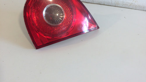 Lampa haion dreapta volkswagen golf 5 2004 - 