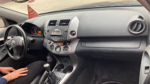 Lampa interior Toyota Rav 4 3 [2005 - 2008] Crossover 2.2 TD MT AWD (175 hp) volan stanga