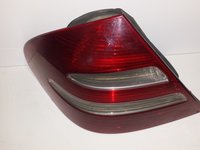 Lampa Mercedes C- Class W203