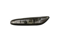 Lampa semnalizare aripa BMW Seria 1 (E81/E82/E87/E88), 09.2004-10.2013, Seria 3 (E90/E91), 2004-2012, 3 (E92/93) COUPE/CABRIO, 09.2006-03.2010, X1 (E84), 09.2009-07.2012, partea Dreapta, tip bec WY5W, fumuriu, fara soclu bec,