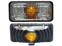 Lampa semnalizare aripa Volkswagen Vento 01.1992-10.1995 GOLF III (1H) (HB + ESTATE+CABRIO) 08.1991-04.1995 Seat TOLEDO I (1L) 05.1991-03.1995 IBIZA/CORDOBA (6K) 05.1993-08.1995 BestAutoVest partea Dreapta/ Stanga fumuriu