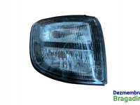 Lampa semnalizare fata dreapta Mitsubishi Pajero 2 [facelift] [1997 - 1999] SUV 5-usi 2.5 TD AT (99 hp)