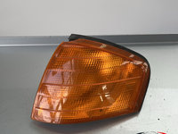 Lampa semnalizare fata stanga A1305232921 A 1 305 232 921 Mercedes-Benz E-Class W124 [1984 - 1989] Sedan 4-usi