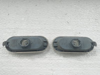 Lampa semnalizare pe aripa fata dreapta 1J0949117 C131L1 1J0949117 Volkswagen VW Bora [1998 - 2005] Sedan 1.9 TDI MT (101 hp)