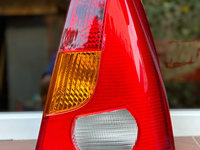 Lampa spate dreapta Dacia logan de origine 2004-2006 Semnal cu galben