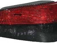 Lampa spate PEUGEOT 306 hatchback (7A, 7C, N3, N5) - VAN WEZEL 4038932