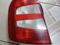 LAMPA SPATE STANGA SKODA FABIA Hatchback