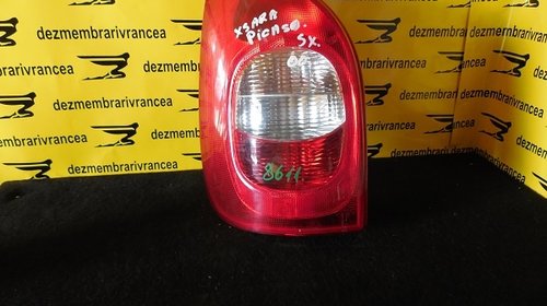 Lampa stanga Citroen Xsara Picasso An 2000