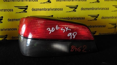 Lampa stanga Peugeot 306 An 1998