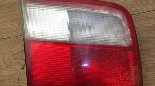 Lampa Stanga spate Opel omega b 1994-2000
