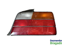 Lampa stop dreapta fisurata BMW Seria 3 E36 [1990 - 2000] Sedan 325tds MT (143 hp)