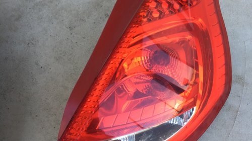 Lampa stop dreapta Ford Fiesta mk7