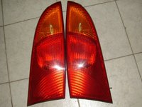 Lampa stop dreapta Ford Focus 1 hatchback/coupe (partea stanga nu este disponibila)