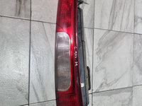 Lampa stop dreapta Ford Focus C-Max