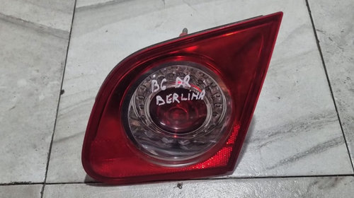 Lampa stop dreapta haion portbagaj VW Passat 