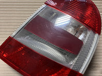 Lampa stop dreapta pe aripa (3U5945112A) Skoda Superb [facelift] [2006 - 2008] Sedan 1.9 TDI MT (116 hp)