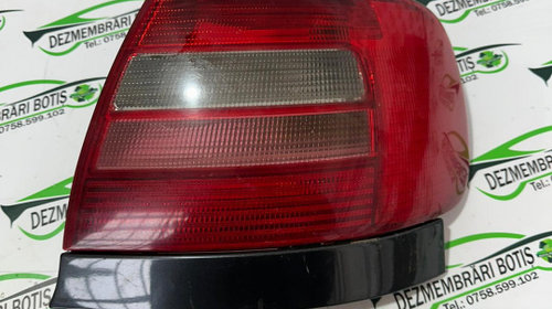 Lampa stop dreapta pe aripa Audi A4 B5 [1994 