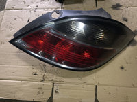 Lampa stop dreapta pe aripa Opel Astra H [2004 - 2007] Hatchback 1.7 CDTI MT (101 hp)