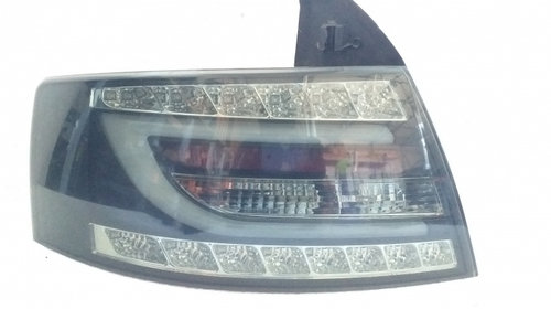 Lampa stop dreapta pe aripa STOPURI LED NEGRU 2004-2008 C211 Audi A6 4F/C6 [2004 - 2008] Sedan 2.0 TDI MT (140 hp) volan dreapta