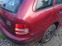 Lampa stop dreapta spate Skoda Fabia break, an 2006