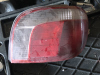 Lampa stop dreapta Toyota Yaris 2001