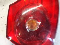 Lampa stop dreapta VW Golf 5 1K6945112C