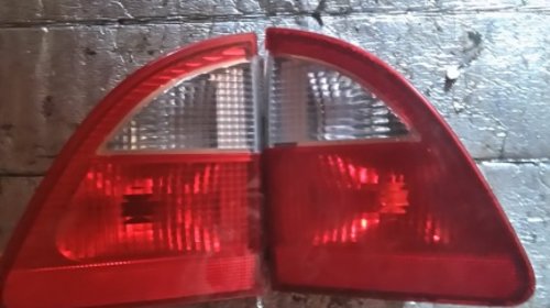 Lampa stop Ford Galaxy