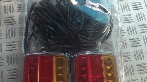 Lampa stop led smd cu cablu si mufa, 4 functi-sticla colorata