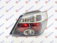 Lampa stop Mitsubishi Outlander 2003 2004 2005 2006 2007 8330A050 8330A048