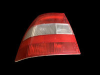 Lampa stop pe aripa stanga Lampa stop stanga fisurata Opel Vectra B [1995 - 1999] Sedan 4-usi 1.6 MT (101 hp) (36_) 1.6 16V