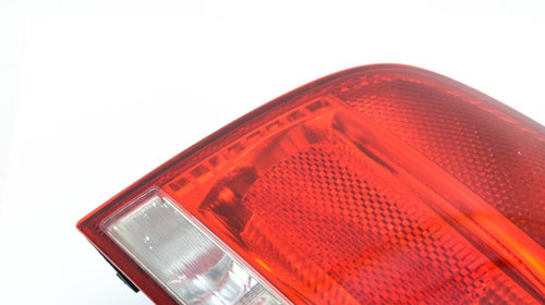 Lampa Stop Spate / Tripla Dreapta Audi A3 (8P) 2003 - 2013 Motorina 8P0945096A, 8P0945258A