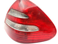 Lampa Stop Spate / Tripla Dreapta Mercedes-Benz E-CLASS (W211) 2002 - 2009 A2118200464, A 211 820 04 64, A2118200464, 211 820 04 64, 334136R, 334 136 R