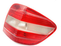 Lampa Stop Spate / Tripla Dreapta Mercedes-Benz ML / M-CLASS (W164) 2005 - Prezent Benzina 404132R