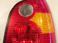 LAMPA STOP SPATE VW POLO 9N 2001->2008 Lampa spate dreapta semnal galben 11.2001->04.2005 PIESA NOUA ANI 2001 2002 2003 2004 2005 ,