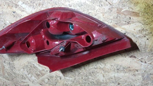 Lampa stop stânga spate Peugeot 307 cod piesa 9649986680