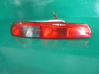 LAMPA / STOP STANGA FORD FOCUS 2 FAB. 2004 – 2010 ⭐⭐⭐⭐⭐