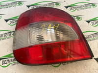 Lampa stop stanga pe aripa Renault Megane [facelift] [1999 - 2003] wagon 1.6 MT (107 hp)