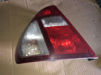 Lampa stop stanga pe aripa Renault Symbol [2th facelift] [2005 - 2008] Sedan 1.4 MT EURO-4 (75 hp)