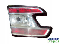 Lampa stop stanga pe haion Atentie este cu defect!!! Renault Megane 3 [2008 - 2014] wagon 5-usi 1.9 dCi MT (130 hp) EURO 5