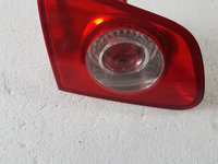 LAMPA STOP STANGA VW PASSAT B6 COMBI 2005-2010 3C9945093