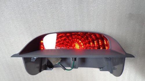 Lampa stop suplimentar HMS ( luneta ) Hyundai Accent ( an 2002-2006 )