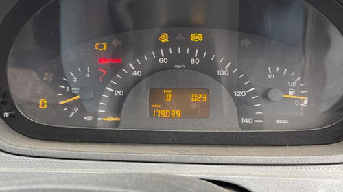 Lampa / Tripla stop stanga pe aripa Mercedes-Benz Vito W639 [2003 - 2010] Minivan 4-usi 109 CDI MT L1H1 (95 hp)
