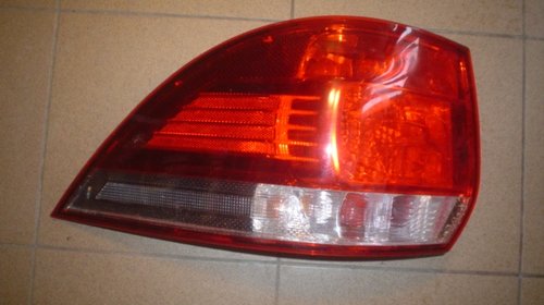 Led stanga vw golf 6 trendline 2013 (1k994509