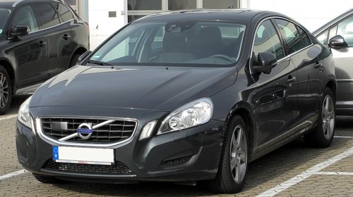 Lumina de zi dreapta Volvo S60 II 04.2010+