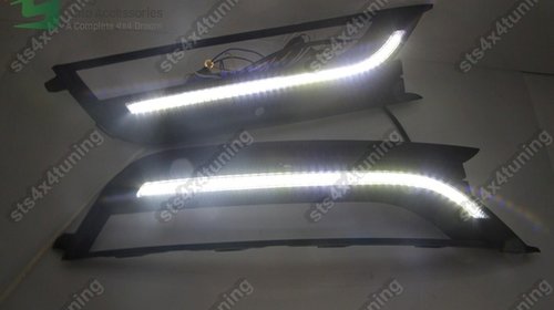 LUMINI DE ZI DRL CU SEMNALIZARE LED VW PASSAT B7 2011-2015 [V2]