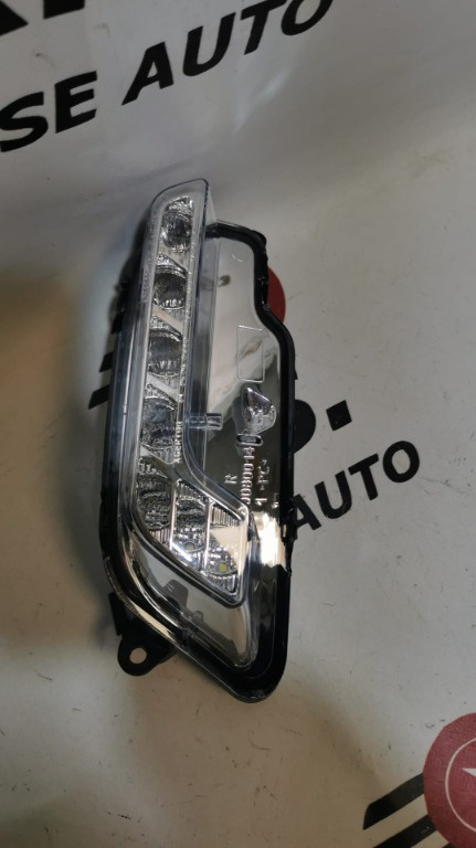 Lumini de zi MERCEDES E CLASS (W212) 200