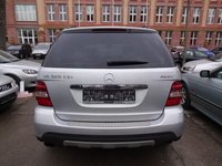 Luneta Mercedes ML W164 2005-2011